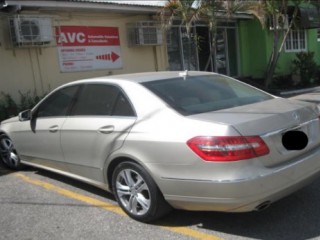 2010 Mercedes Benz E300 for sale in Kingston / St. Andrew, Jamaica