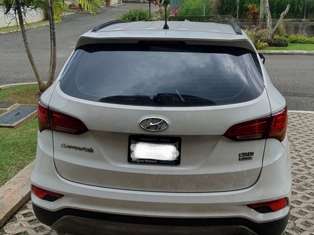 2017 Hyundai Santa Fe for sale in Kingston / St. Andrew, Jamaica