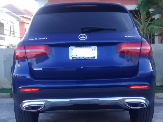 2018 Mercedes Benz GLC 250 AMG PACKAGE for sale in Kingston / St. Andrew, Jamaica