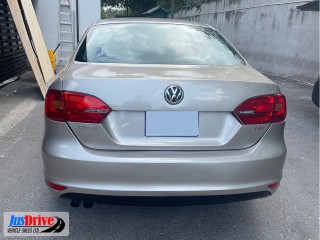 2013 Volkswagen JETTA