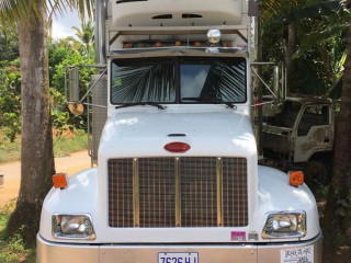 2005 Freightliner Truck for sale in St. Catherine, Jamaica