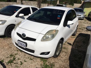 2010 Toyota Vitz