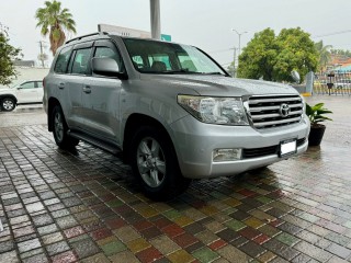 2008 Toyota Land Cruiser
$5,500,000