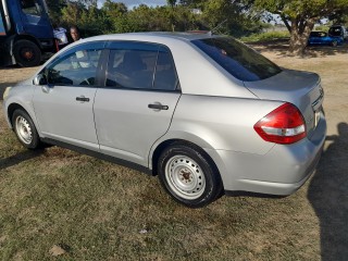 2012 Nissan Tiida Latio