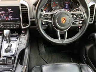 2017 Porsche Cayenne