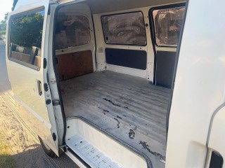 2015 Mazda Bongo