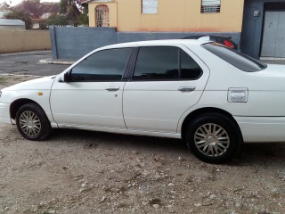 2001 Nissan Bluebird for sale in Kingston / St. Andrew, Jamaica