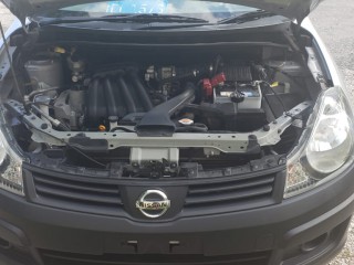 2013 Nissan AD Wagon for sale in Kingston / St. Andrew, Jamaica