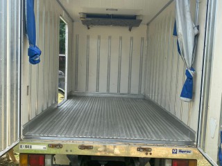 2010 Isuzu 3ton Elf Freezer truck