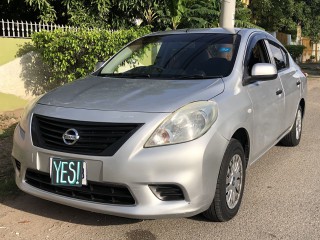 2013 Nissan latio