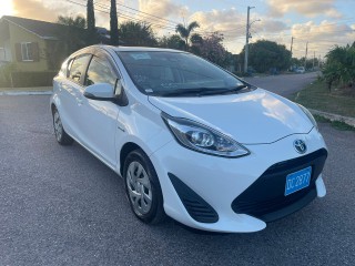 2018 Toyota Aqua 
$1,670,000