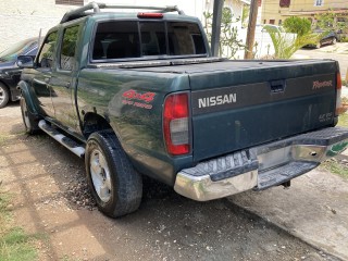 2000 Nissan Frontier