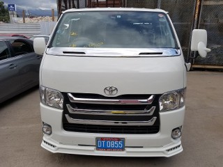 2014 Toyota Regiusace for sale in Kingston / St. Andrew, Jamaica