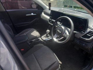 2023 Kia Seltos
$4,000,000