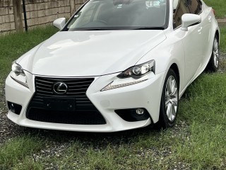 2016 Lexus IS200T