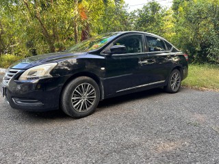 2014 Nissan Bluebird Sylphy 
$1,400,000