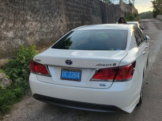 2014 Toyota crown athlete s for sale in Kingston / St. Andrew, Jamaica