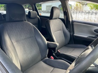 2012 Toyota wish