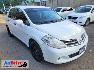 2011 Nissan Tiida Latio for sale in Kingston / St. Andrew, Jamaica