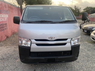 2018 Toyota HiaceRegiusAce