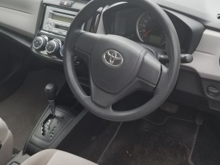 2013 Toyota Toyota Corolla Axio for sale in Kingston / St. Andrew, Jamaica