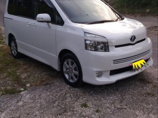 2009 Toyota Voxy for sale in St. James, Jamaica