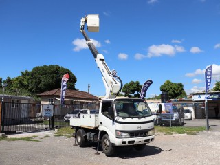 2006 Hino Dutro Bucket Truck