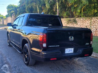 2018 Honda Ridgeline Black Edition