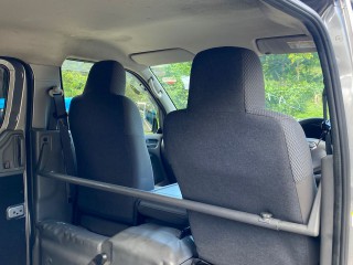 2013 Nissan Caravan