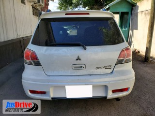 2004 Mitsubishi Outlander