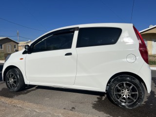 2011 Daihatsu Mira