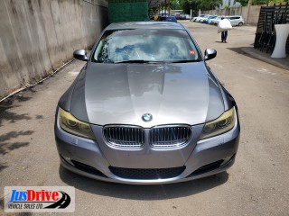 2010 BMW 325i