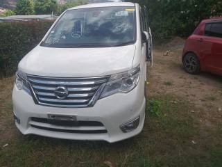 2015 Nissan Serena