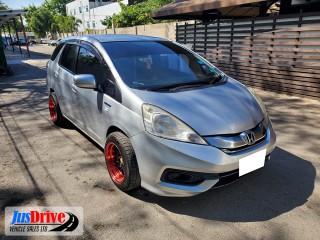 2014 Honda FIT SHUTTLE HYBRID for sale in Kingston / St. Andrew, Jamaica