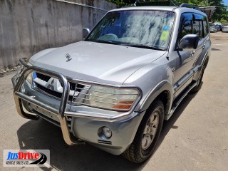 2003 Mitsubishi Pajero