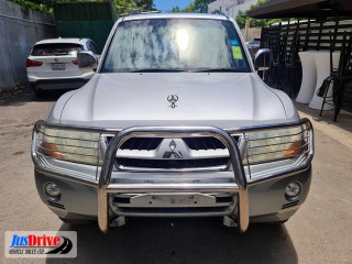 2003 Mitsubishi PAJERO