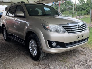 2016 Toyota Fortuner