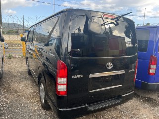 2013 Toyota HIACE SUPER GL