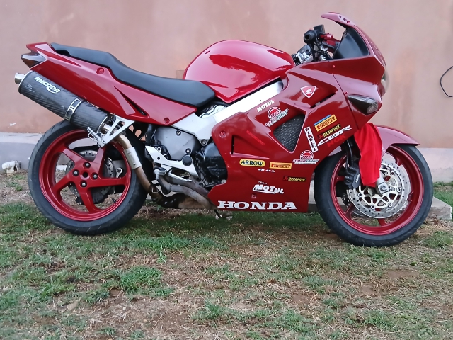 2001 Honda vfr for sale in St. Elizabeth, Jamaica