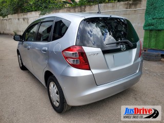 2010 Honda FIT