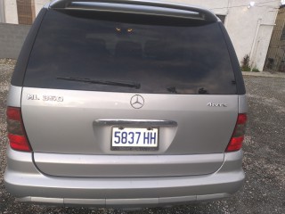 2005 Mercedes Benz ML350