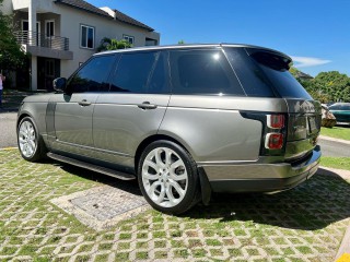 2020 Land Rover Range Rover Vogue