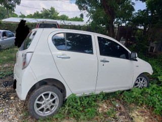 2017 Daihatsu Mira For Parts for sale in St. Catherine, 