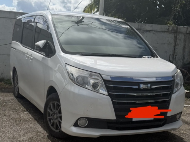 2016 Toyota Noah for sale in Westmoreland, Jamaica