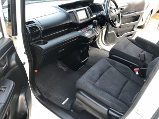 2011 Honda Stepwagon for sale in Manchester, Jamaica