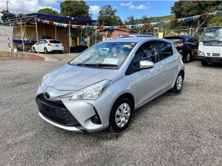 2017 Toyota Vitz for sale in Kingston / St. Andrew, 