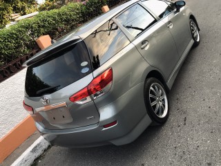 2010 Toyota Wish for sale in Kingston / St. Andrew, Jamaica