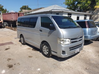 2013 Toyota Hiace for sale in Kingston / St. Andrew, Jamaica