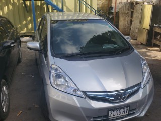 2013 Honda Fit Hybrid