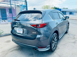 2018 Mazda Cx5 
$3,800,000